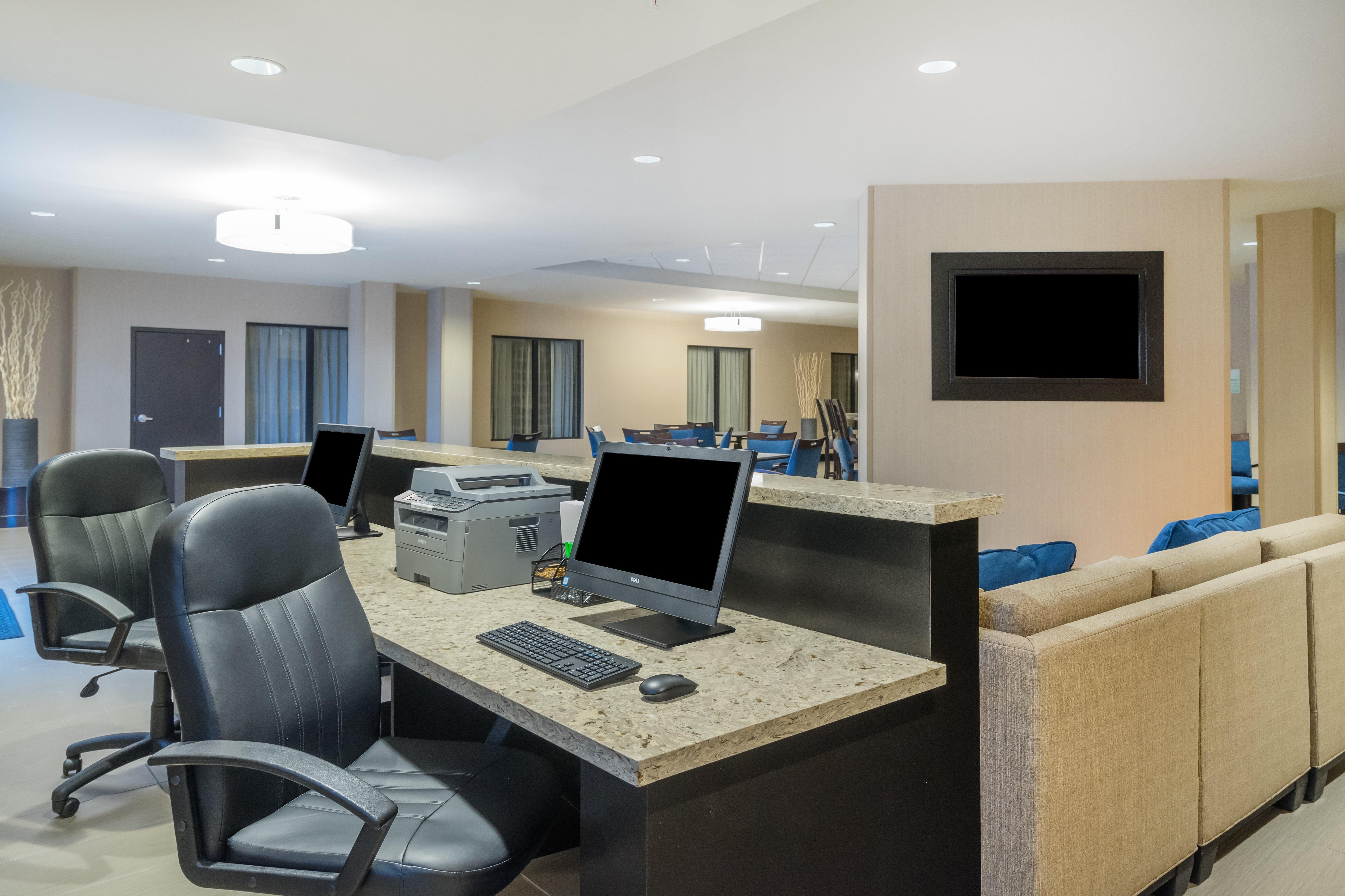 Holiday Inn - Terre Haute By Ihg Экстерьер фото